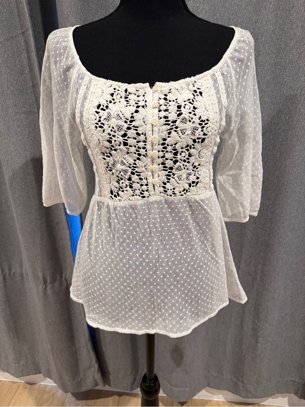 NWT- Hollister Women's White Lace Crochet Peplum Top